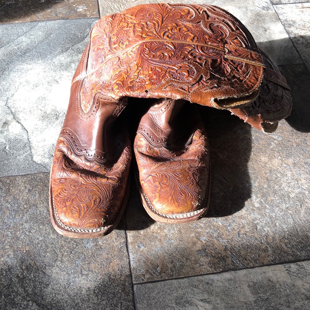 Boulet tooled boots